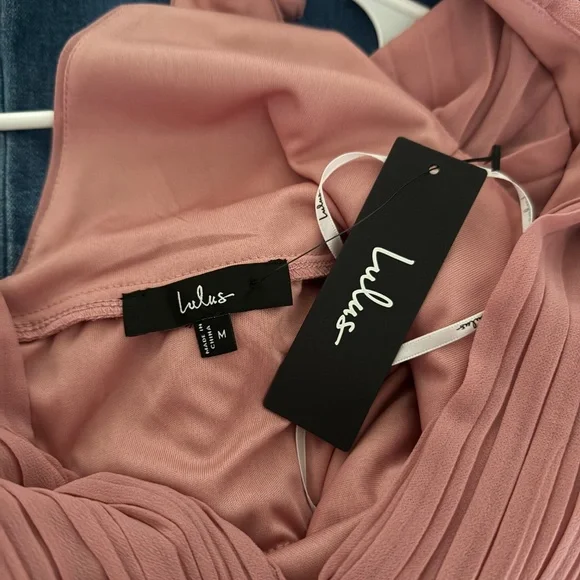 Lulus Mesmerizing Essence Pink Pleated Backless Tiered Maxi Dress - Size M - Picture 5 of 5